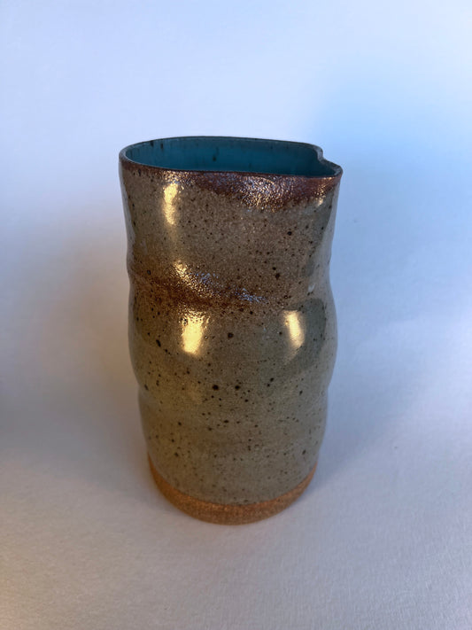 Pitcher 002